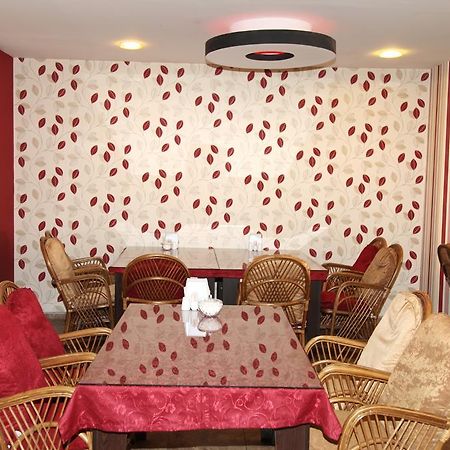 Kapris Hotel Kirsehir ภายนอก รูปภาพ