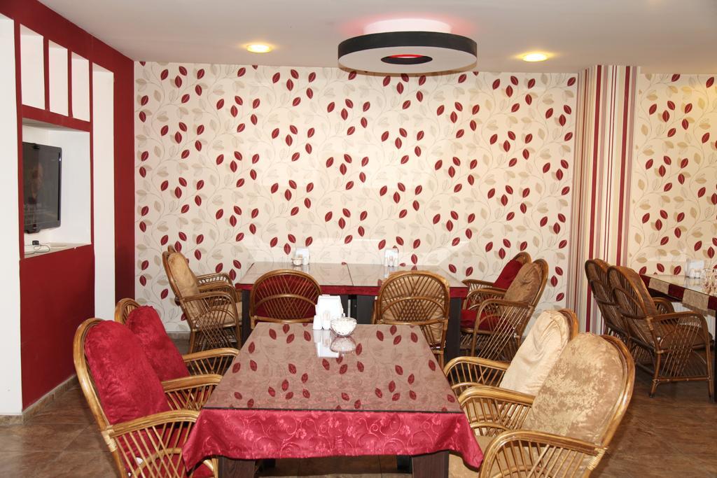 Kapris Hotel Kirsehir ภายนอก รูปภาพ